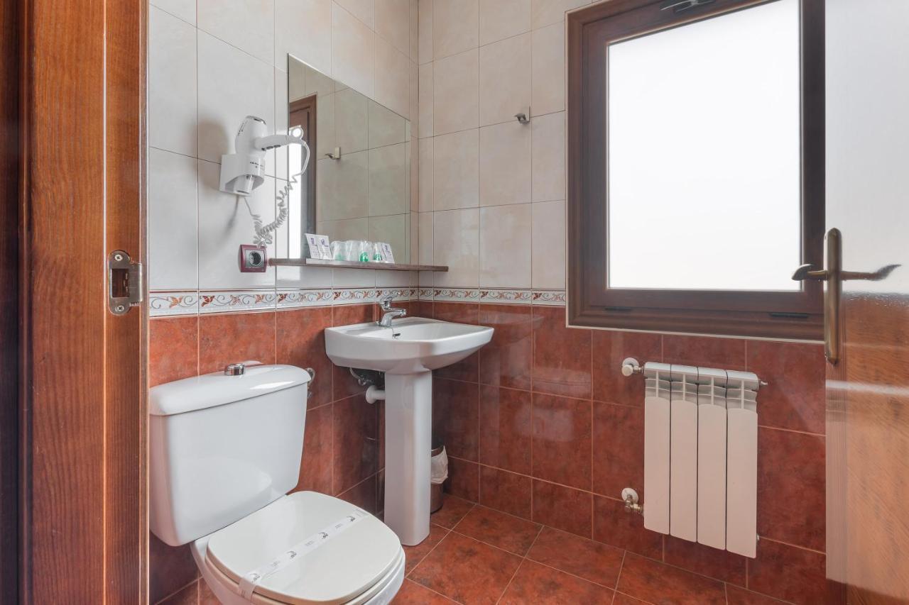 Hotel Puerta De Javalambre La Puebla De Valverde Kültér fotó