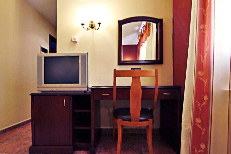 Hotel Puerta De Javalambre La Puebla De Valverde Kültér fotó