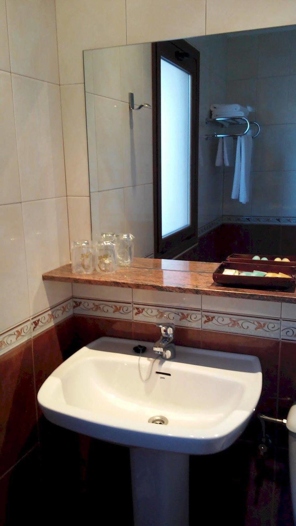 Hotel Puerta De Javalambre La Puebla De Valverde Kültér fotó